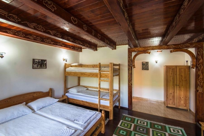 Franciaágyas szoba (+ 1 emeletes ágy)